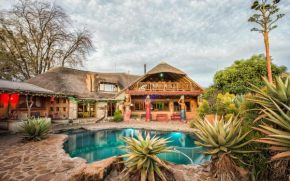  Amphitheatre Backpackers Lodge  Бергвилле 